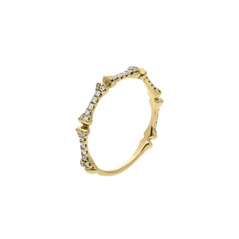 Anillo fancy en oro amarillo con diamantes