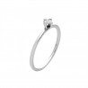 Solitario con diamante de 0.05 ct