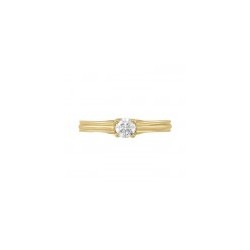 Anillo solitario en oro amarillo 14K