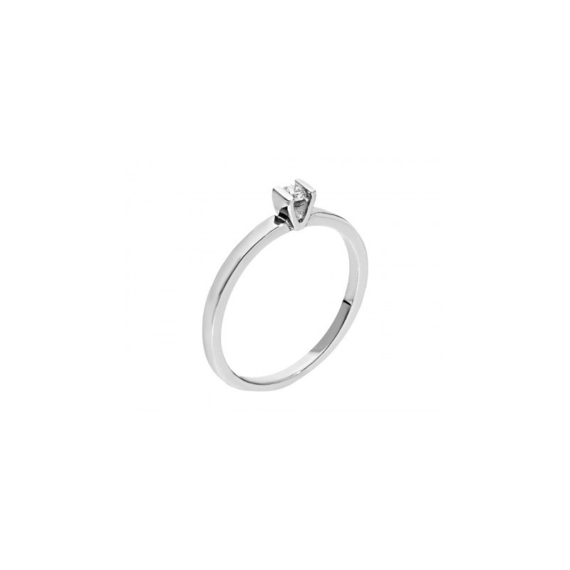 Anillo solitario en 14K y diamante central en 0.05 ct
