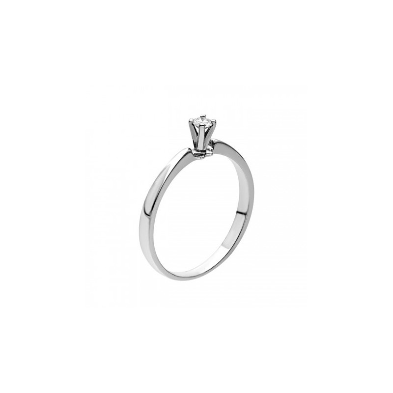 Anillo solitario con un diamante central de 0.06 ct