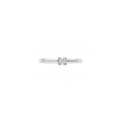 Anillo solitario con diamante central de 0.20 ct en 14K